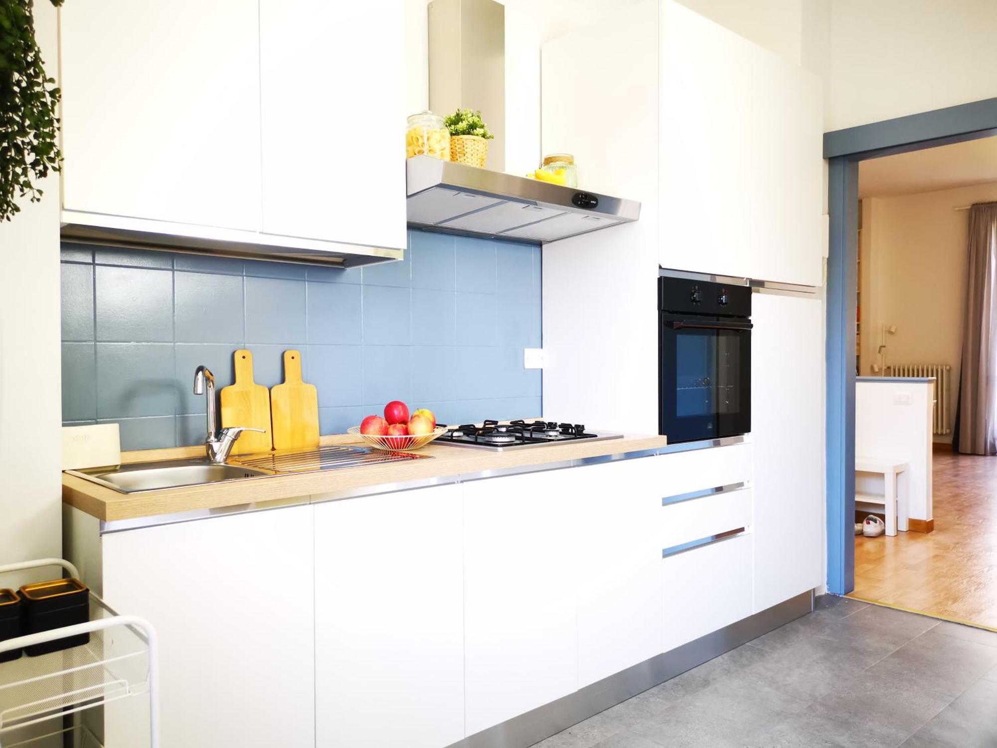 Spacious 50 Meters From The Metro Milán